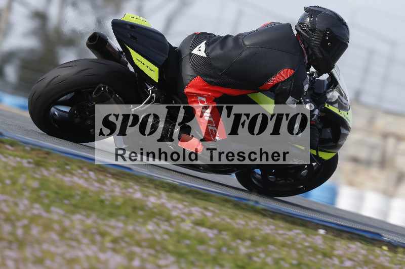 /Archiv-2024/02 29.01.-02.02.2024 Moto Center Thun Jerez/Gruppe gruen-green/87